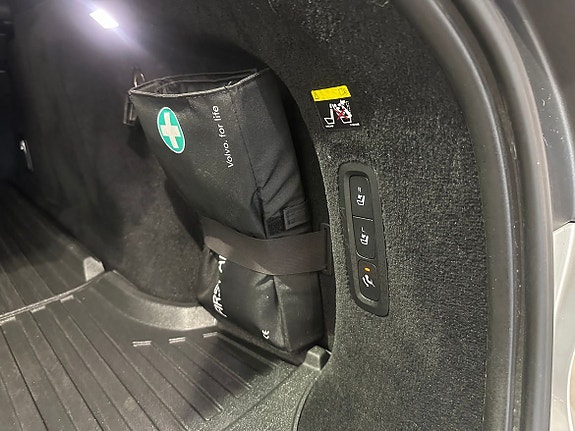 Volvo V90 10 of 22