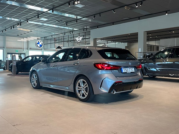 BMW 118i 6 of 16