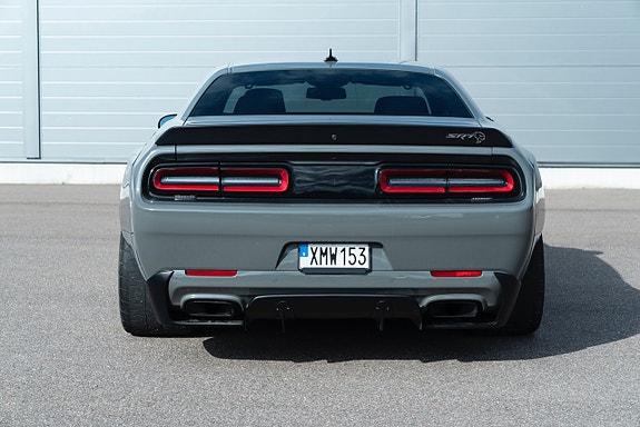 Dodge Challenger 20 of 30