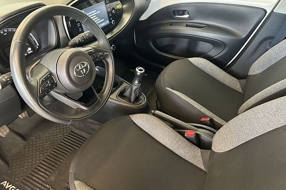 Toyota Aygo X 16 of 30