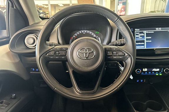 Toyota Aygo X 19 of 30