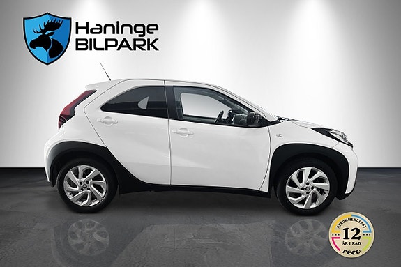 Toyota Aygo X 6 of 30