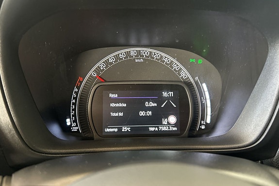 Toyota Aygo X 24 of 30