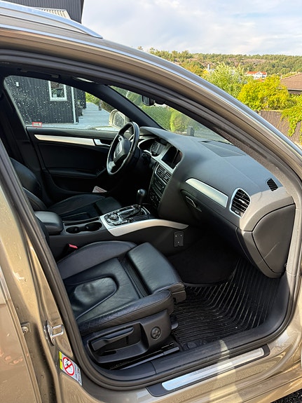 Audi A4 4 of 8