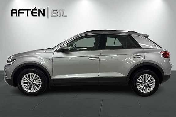Volkswagen T-Roc 10 of 21