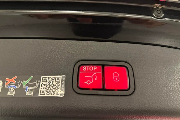 Mercedes-Benz GLC300 de 15 of 21