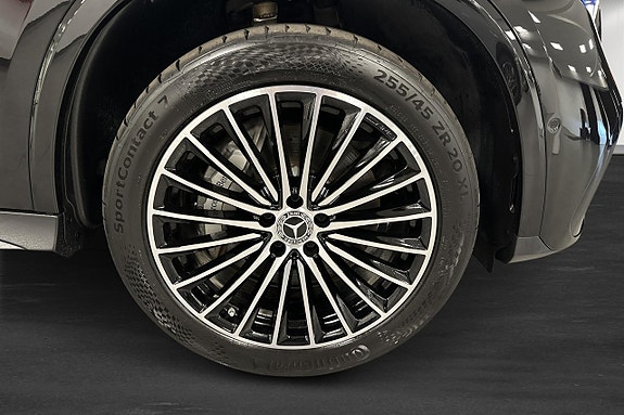 Mercedes-Benz GLC300 de 12 of 21
