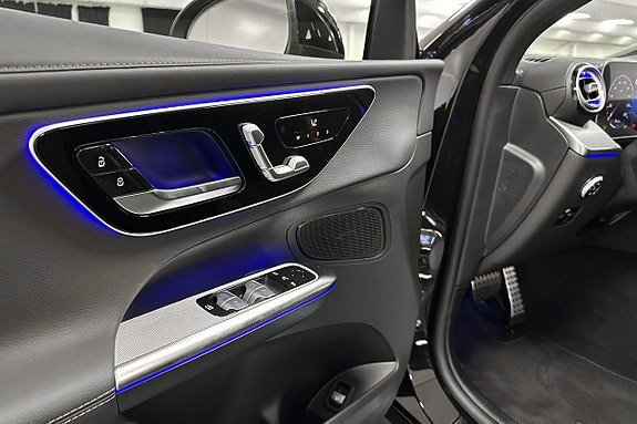 Mercedes-Benz GLC300 de 17 of 21