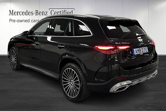 Mercedes-Benz GLC300 de 4 of 21