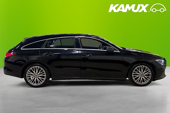 Mercedes-Benz CLA200 2 of 26