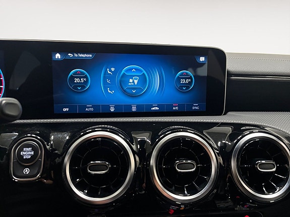Mercedes-Benz CLA200 22 of 26