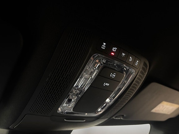 Mercedes-Benz CLA200 24 of 26