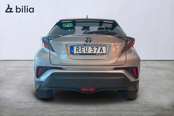Toyota C-HR 5 of 21