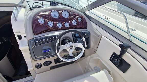 Monterey 250 CR - 2006. Volvo Penta D4-260. Ankarspel. Fint 8 of 24