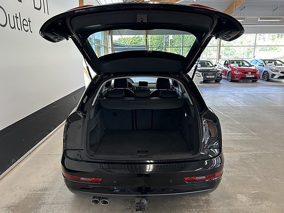 Audi Q3 8 of 24