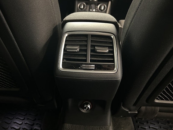 Audi Q3 11 of 24