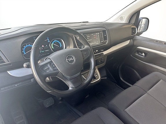 Opel Vivaro-e 3 of 14