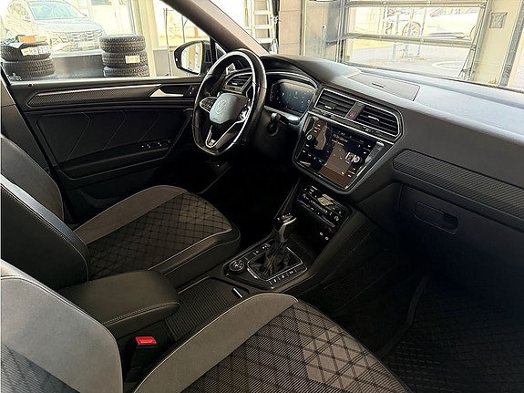 Volkswagen Tiguan Allspace 10 of 23