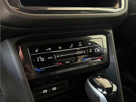 Volkswagen Tiguan Allspace 15 of 23