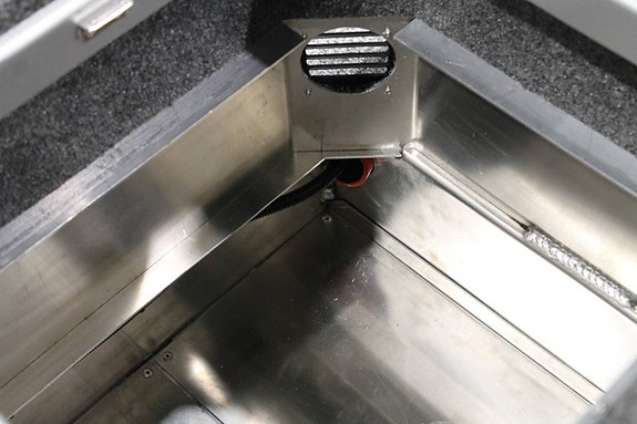 VIZION 470RS/Mercury F60 ELHPT "mid-tiller 8 of 11