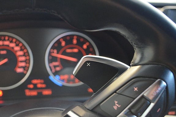 BMW 320d 14 of 23