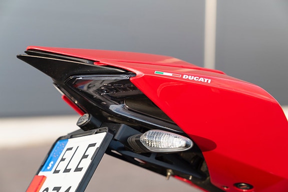 Ducati 1199 Panigale DQS 10 of 18