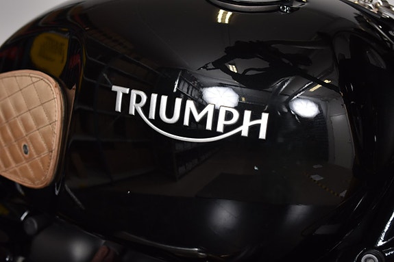 Triumph SCRAMBLER 1200 XE 12 of 19