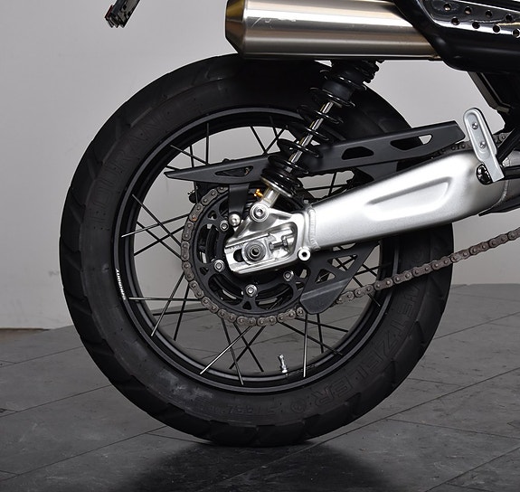 Triumph SCRAMBLER 1200 XE 11 of 19