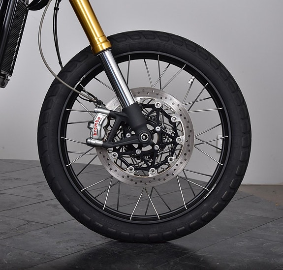 Triumph SCRAMBLER 1200 XE 9 of 19