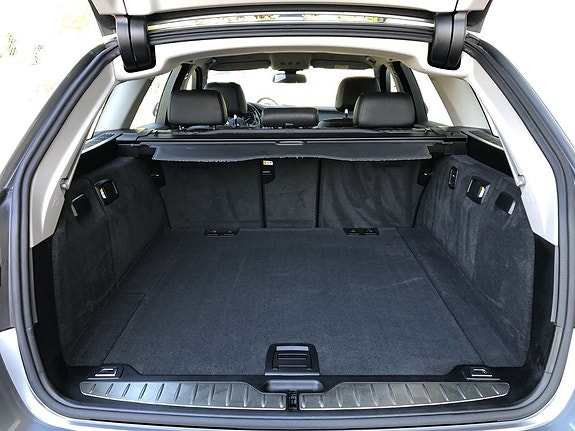 BMW 520d 12 of 16