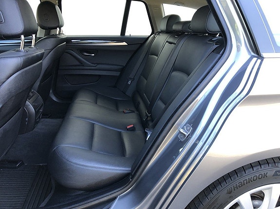 BMW 520d 6 of 16