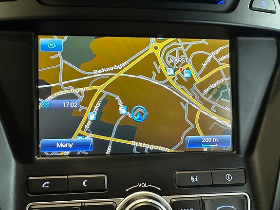Hyundai Grand Santa Fe 17 of 30