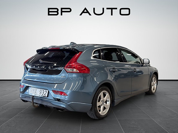 Volvo V40 6 of 25