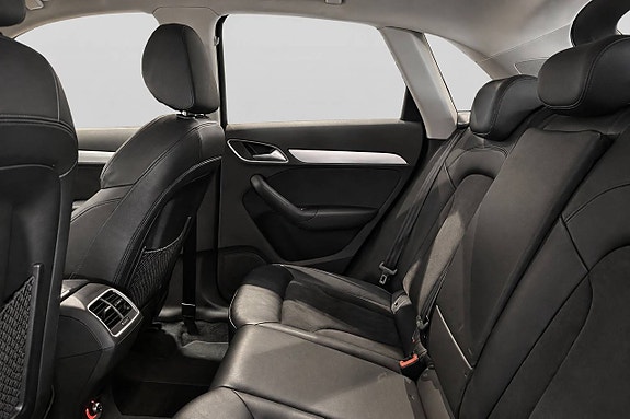Audi Q3 10 of 18