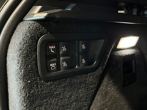 BMW X7 29 of 30
