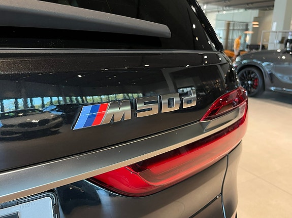 BMW X7 7 of 30