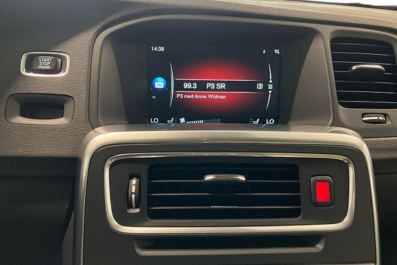 Volvo V60 Cross Country 16 of 27