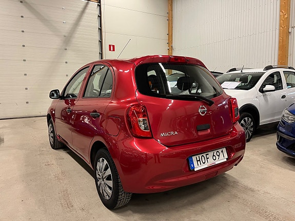 Nissan Micra 7 of 16