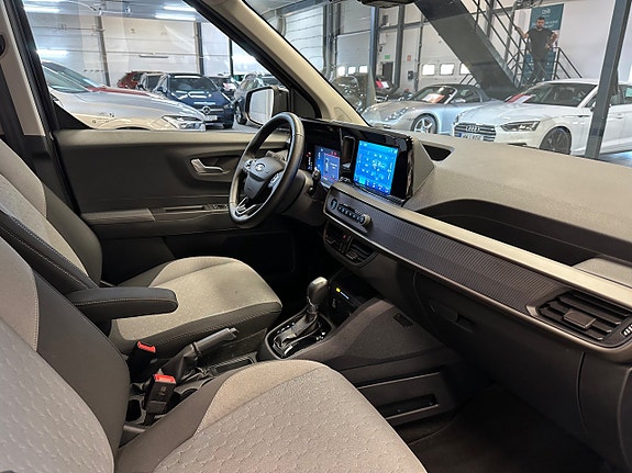 Ford Courier Tourneo 13 of 24