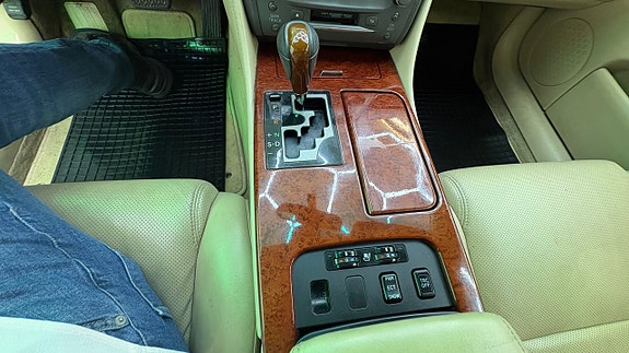 Lexus GS300 18 of 23