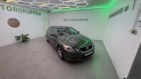 Lexus GS300 12 of 23