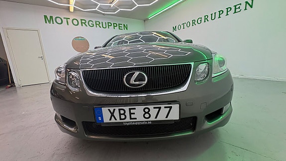 Lexus GS300 11 of 23