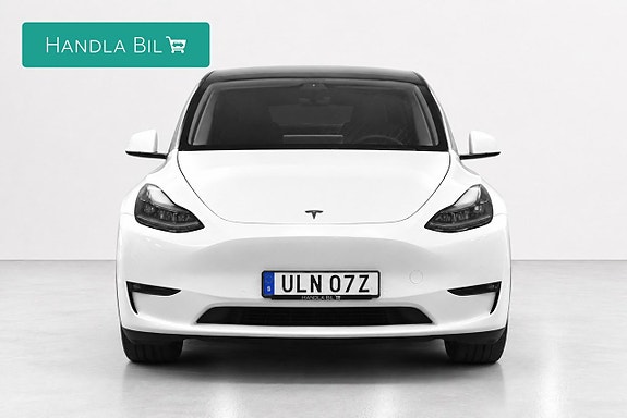Tesla Model Y 3 of 24