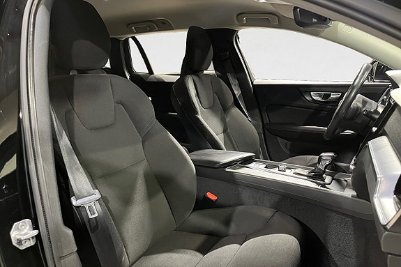 Volvo V60 15 of 18