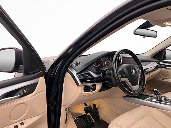 BMW X5 11 of 30