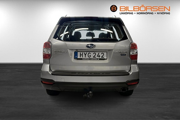 Subaru Forester 5 of 22