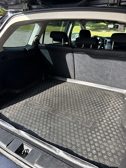 Subaru Legacy 6 of 6