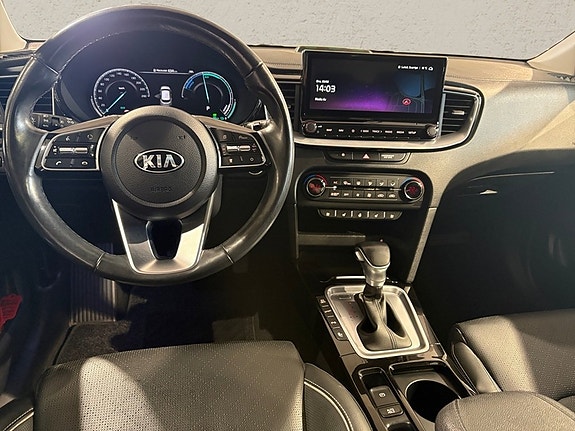 Kia XCeed 3 of 13