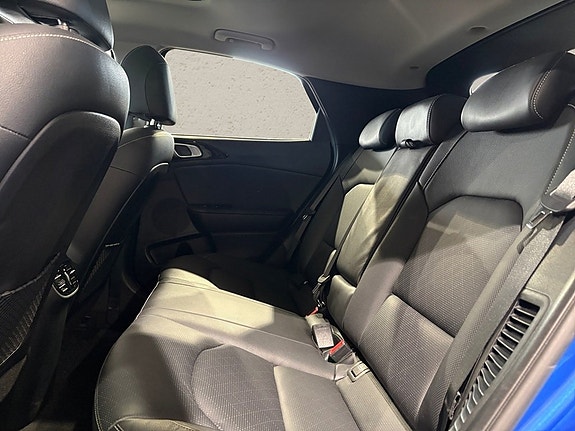 Kia XCeed 8 of 13