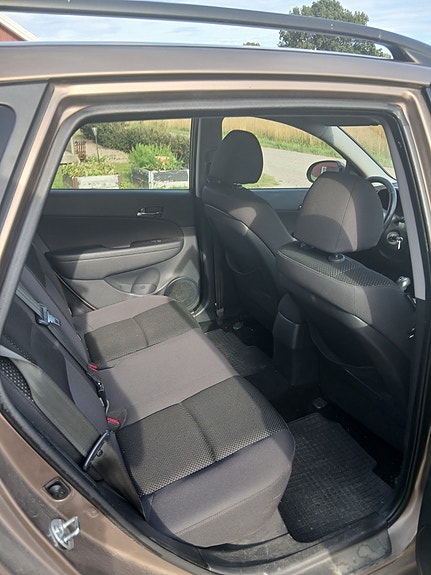 Hyundai i30 4 of 5